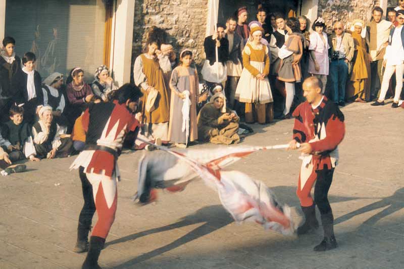 Il Duello - Sbandieratori di Assisi