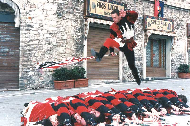 Il Fiocco - Sbandieratori di Assisi