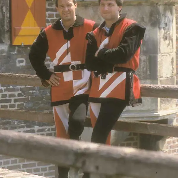 Sbandieratori di Assisi ad Assisi nel 1987, foto d’archivio
