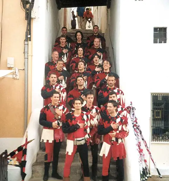 Sbandieratori di Assisi ad Assisi nel 2001, foto d’archivio