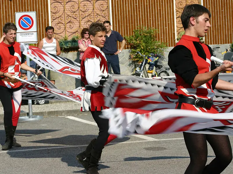 Sbandieratori di Assisi a Premenugo nel 2008
