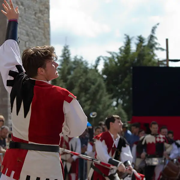 Sbandieratori di Assisi ad Assisi nel 2014