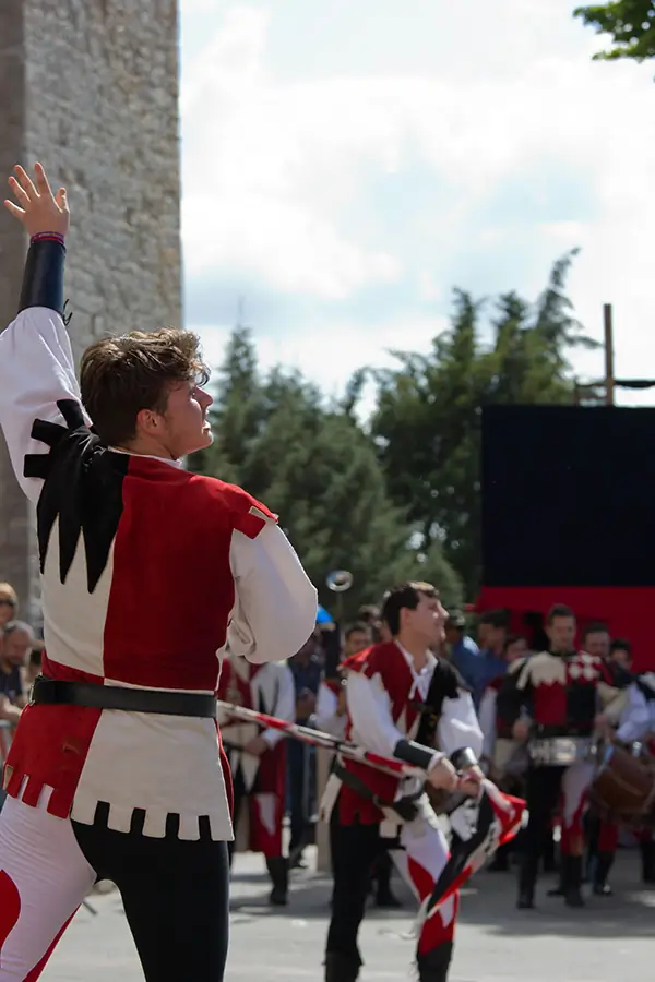 Sbandieratori di Assisi ad Assisi nel 2014