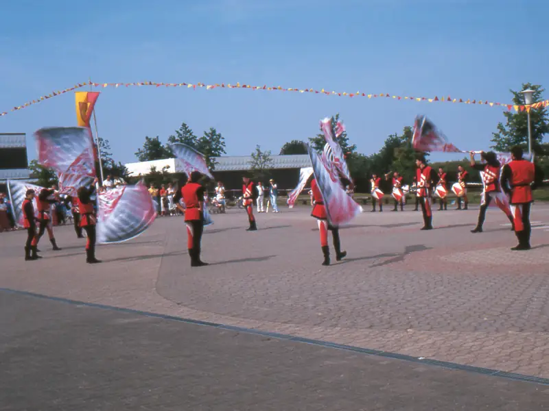 Sbandieratori di Assisi a Germania nel 1987