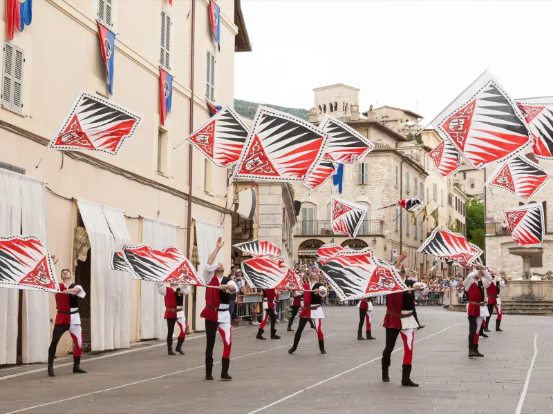 Sbandieratori di Assisi ad Assisi nel 2015